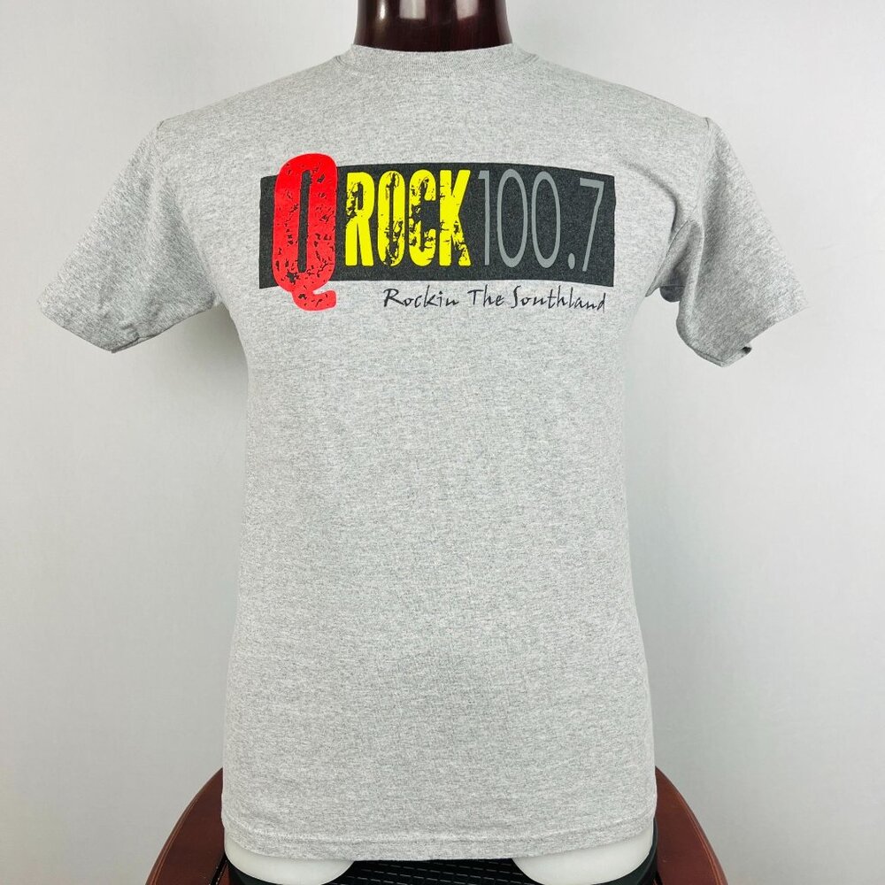 QRock 100.7 Rockin The Southland Chicago Radio M T-Shirt Shirt
